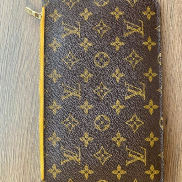 Auth Louis Vuitton YELLOW NEON Neverfull GM wristlet - Picture 3 of 8